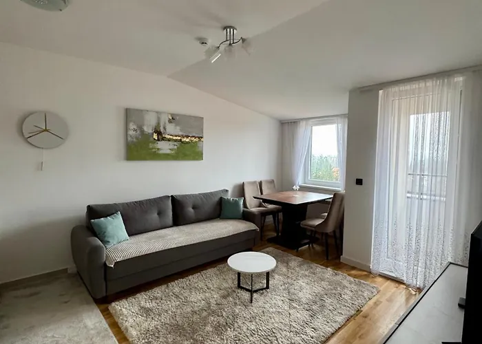 アパート Z Lux ズラティボール